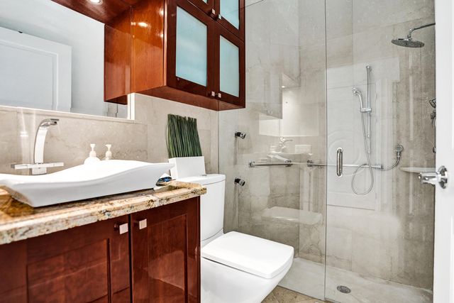 1212 Hillsboro Mile Villa 14, Hillsboro Beach, FL 33062