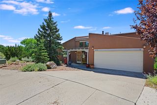 2925 Canada Del Humo, Santa Fe, NM 87505