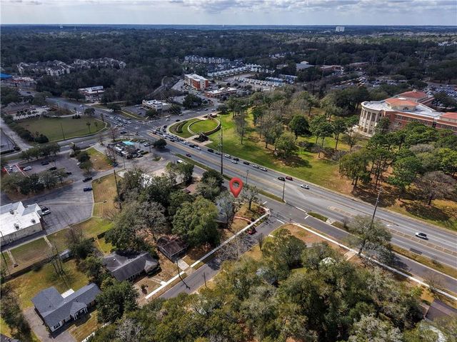 54 N University Boulevard, Mobile, AL 36608