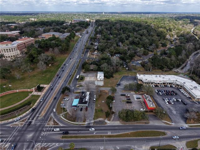 54 N University Boulevard, Mobile, AL 36608