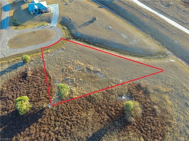 216 LYNBROOK LOOP, La Belle, FL 33935