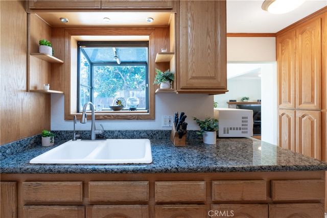 8101 Delco, Winnetka, CA 91306