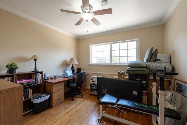 8101 Delco, Winnetka, CA 91306