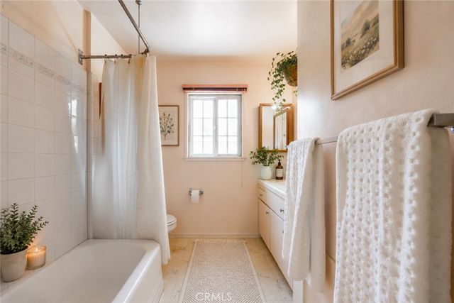 8101 Delco, Winnetka, CA 91306