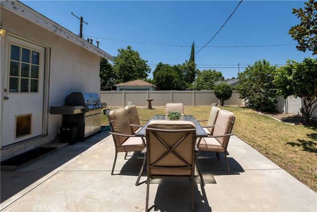 8101 Delco, Winnetka, CA 91306