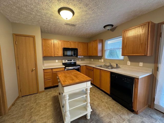 135 Saratoga Street, Delaware, OH 43015