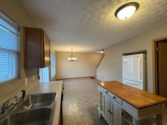 135 Saratoga Street, Delaware, OH 43015