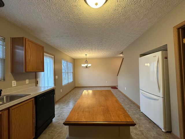 135 Saratoga Street, Delaware, OH 43015