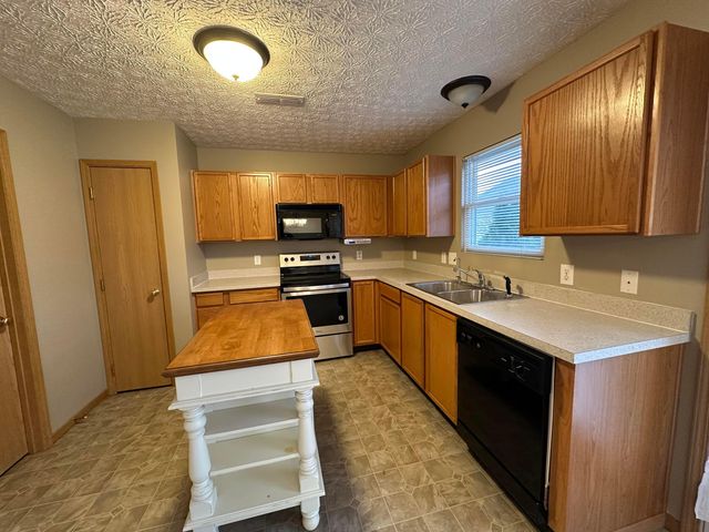 135 Saratoga Street, Delaware, OH 43015