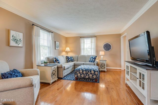 302 Masonic Avenue, Wise, VA 24293
