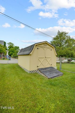 302 Masonic Avenue, Wise, VA 24293