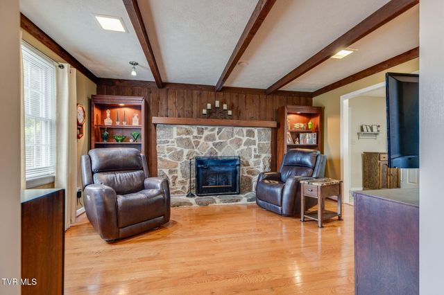 302 Masonic Avenue, Wise, VA 24293
