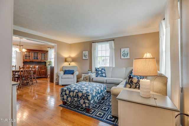 302 Masonic Avenue, Wise, VA 24293