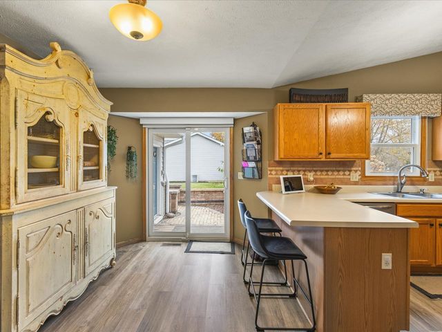 6072 Valhalla Drive, Loves Park, IL 61111