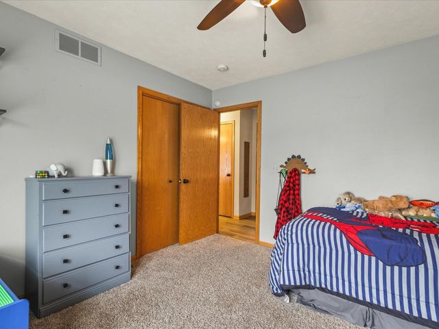 6072 Valhalla Drive, Loves Park, IL 61111