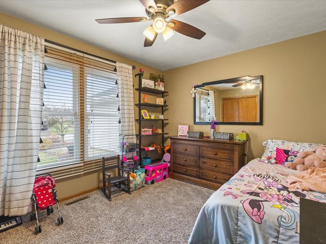 6072 Valhalla Drive, Loves Park, IL 61111