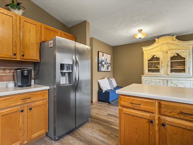 6072 Valhalla Drive, Loves Park, IL 61111