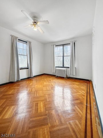 66 Washington Pl, East Rutherford Boro, NJ 07073
