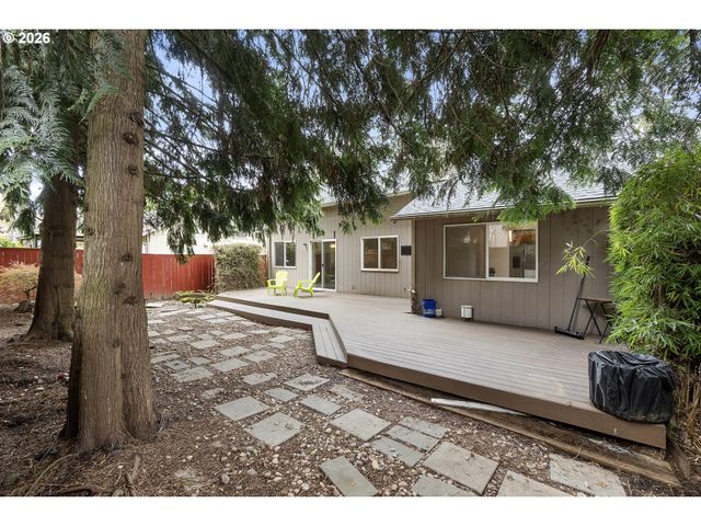 8417 Ne 16TH St, Vancouver, WA 98664