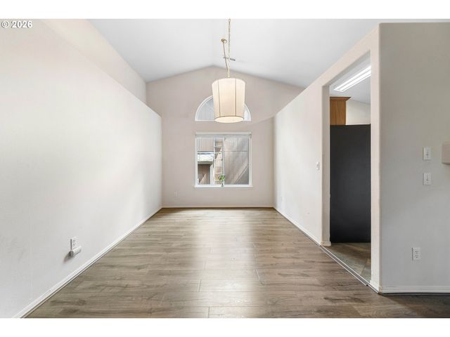 8417 Ne 16TH St, Vancouver, WA 98664