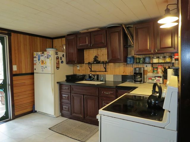 64 Beech Street Street, Jay, NY 12941