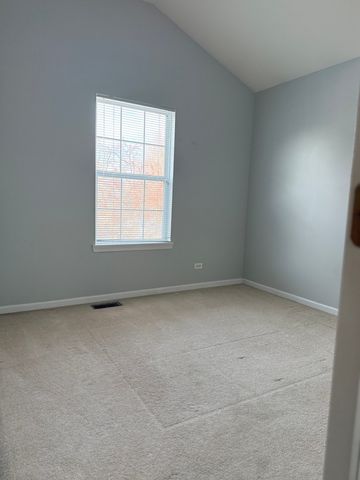 2305 SANDY CREEK Drive, Algonquin, IL 60102