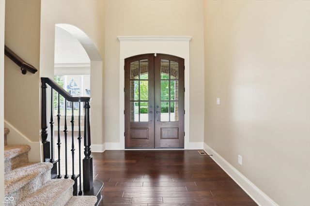 3370 Homestretch Drive, Carmel, IN 46032