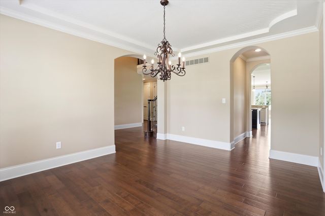 3370 Homestretch Drive, Carmel, IN 46032