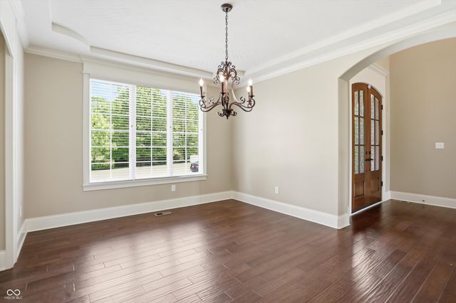 3370 Homestretch Drive, Carmel, IN 46032