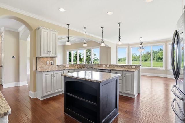 3370 Homestretch Drive, Carmel, IN 46032