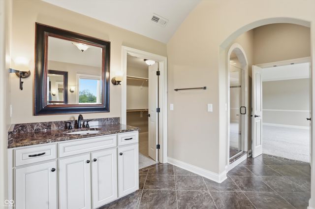 3370 Homestretch Drive, Carmel, IN 46032