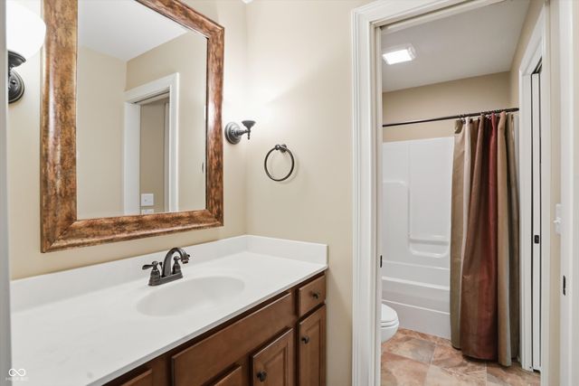 3370 Homestretch Drive, Carmel, IN 46032