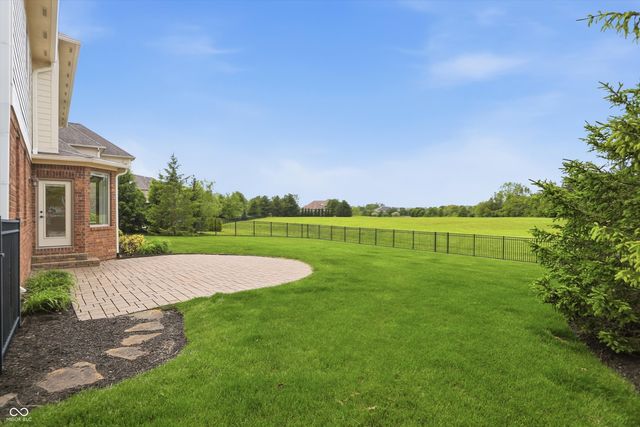 3370 Homestretch Drive, Carmel, IN 46032