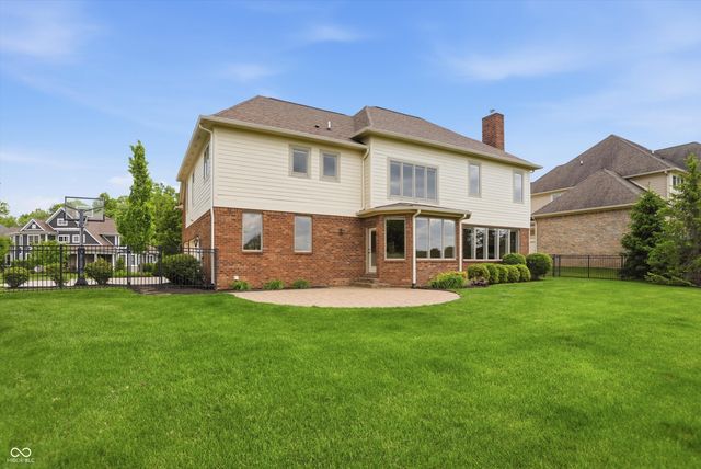 3370 Homestretch Drive, Carmel, IN 46032
