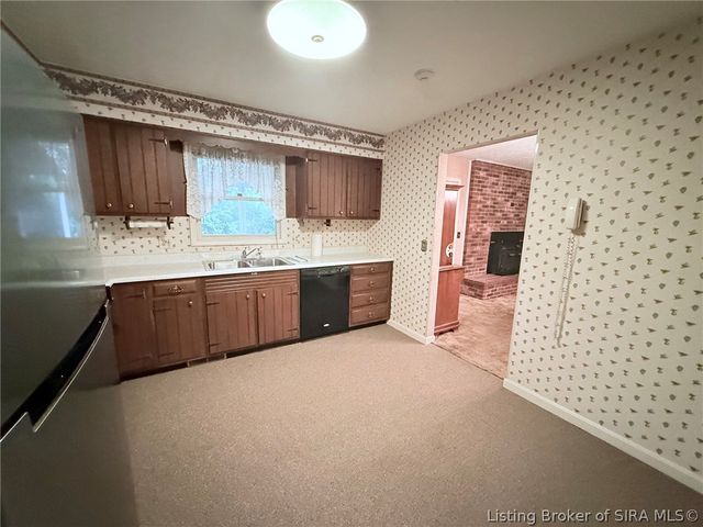 3411 Ashwood Court, New Albany, IN 47150
