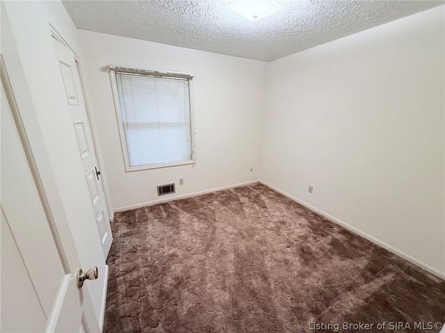 3411 Ashwood Court, New Albany, IN 47150