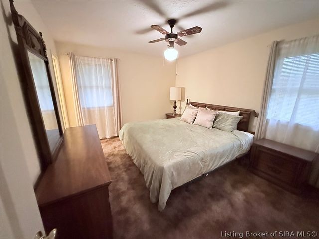 3411 Ashwood Court, New Albany, IN 47150