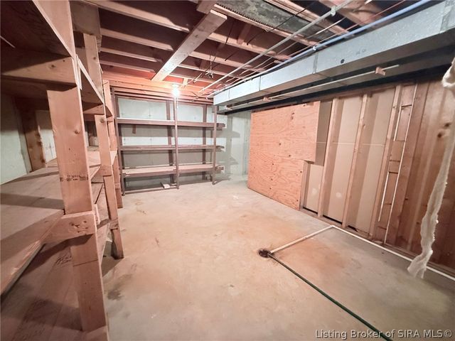 3411 Ashwood Court, New Albany, IN 47150