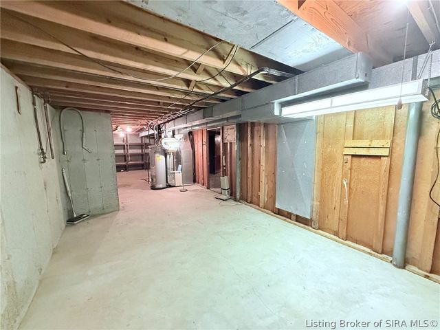 3411 Ashwood Court, New Albany, IN 47150