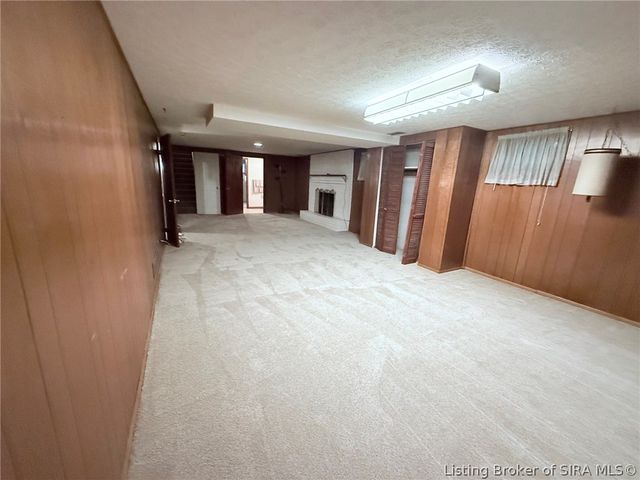 3411 Ashwood Court, New Albany, IN 47150
