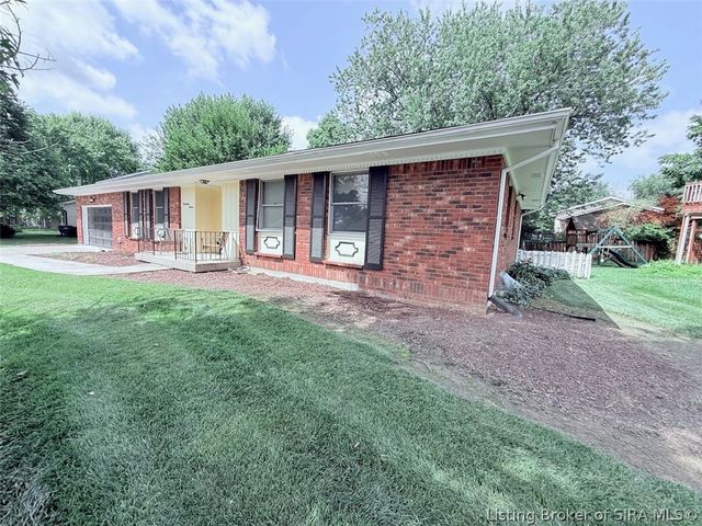 3411 Ashwood Court, New Albany, IN 47150