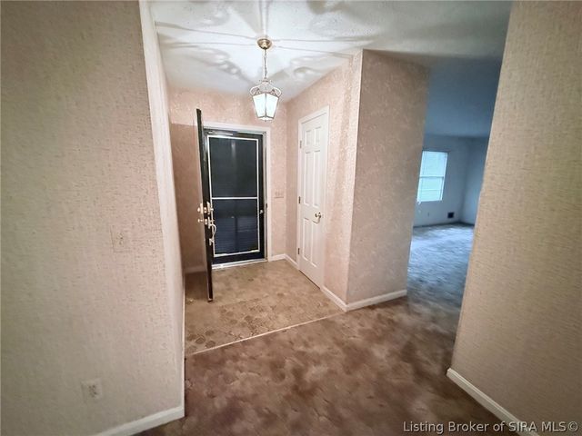 3411 Ashwood Court, New Albany, IN 47150