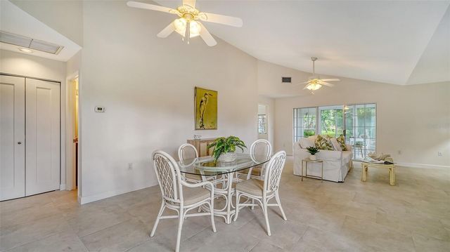 6467 CARRINGTON CIRCLE 43, Sarasota, FL 34238