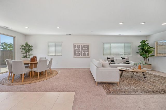 12762 Scholarly Way, Rancho Cordova, CA 95742