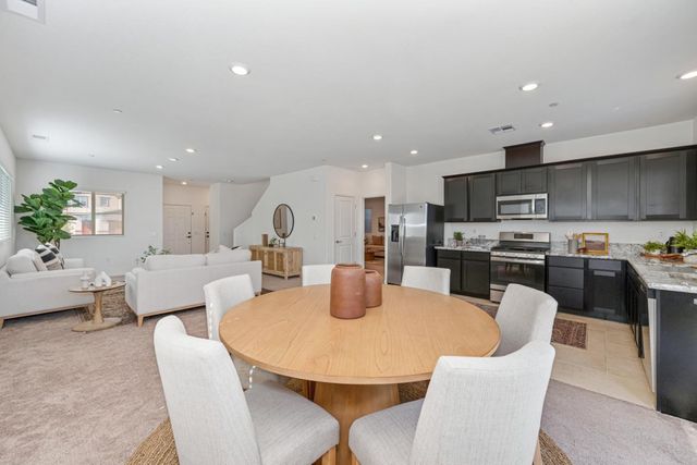 12762 Scholarly Way, Rancho Cordova, CA 95742