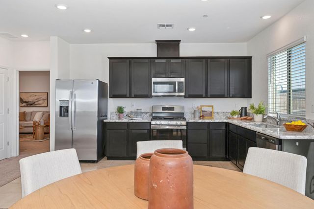 12762 Scholarly Way, Rancho Cordova, CA 95742