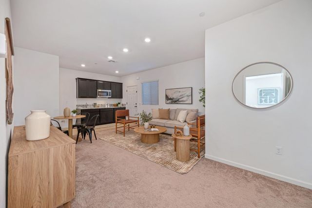 12762 Scholarly Way, Rancho Cordova, CA 95742