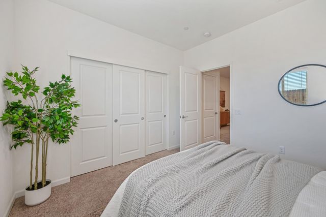 12762 Scholarly Way, Rancho Cordova, CA 95742