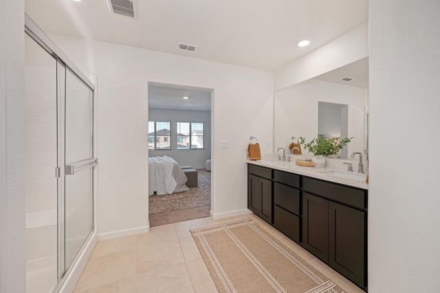 12762 Scholarly Way, Rancho Cordova, CA 95742