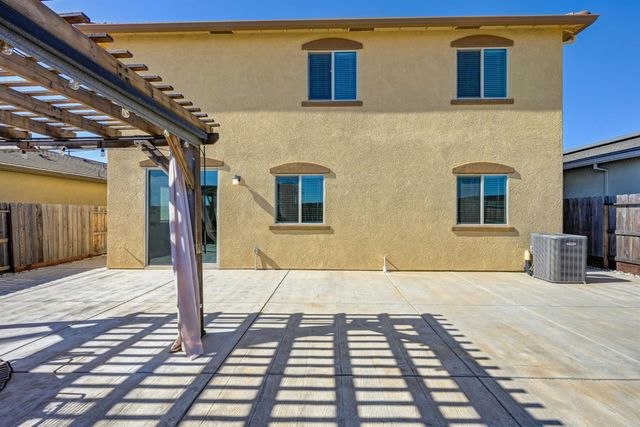 12762 Scholarly Way, Rancho Cordova, CA 95742